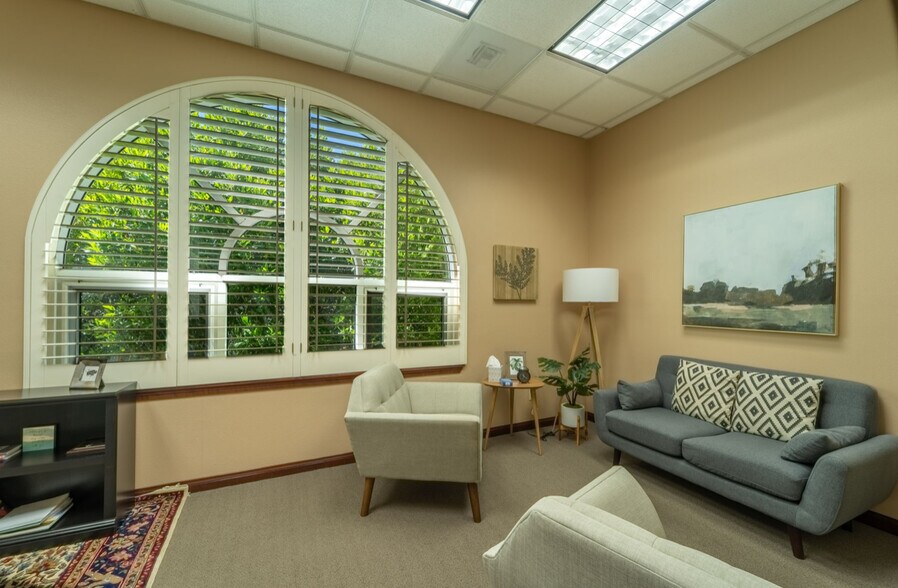 More Photos Of 1444 W Main St, Ripon Medical For Lease