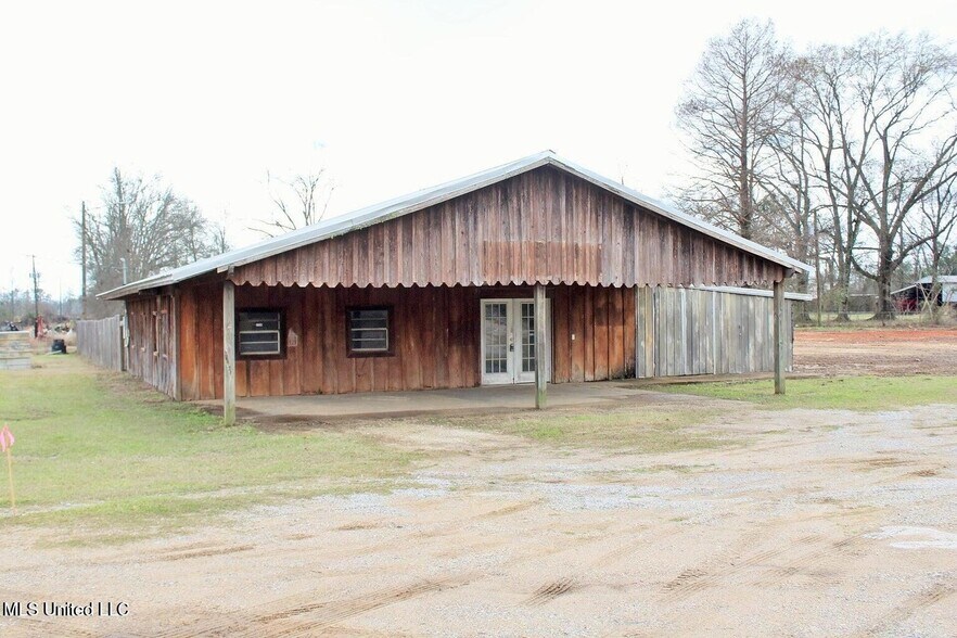 Primary Photo Of 6299 Highway 198 E, Lucedale Freestanding For Sale