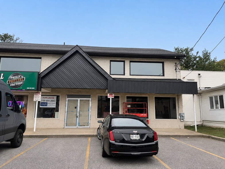Primary Photo Of 118 Broadway, Lynbrook Storefront Retail Office For Lease