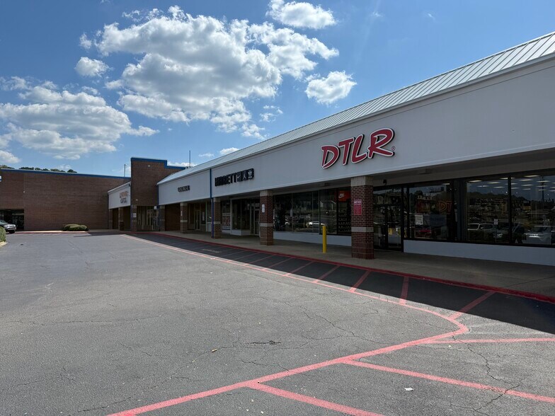More Photos Of 9118-9174 Parkway E, Birmingham Freestanding For Lease
