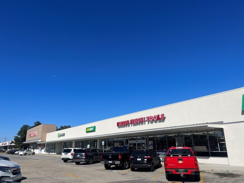 More Photos Of 6125-6425 Airline Dr, Metairie Unknown For Lease