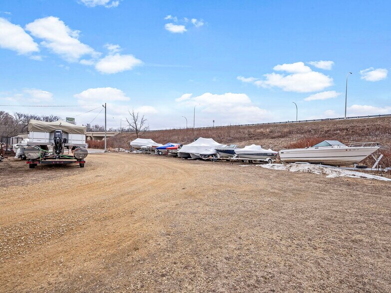 More Photos Of 2335 W Main St, Red Wing Auto Repair For Sale