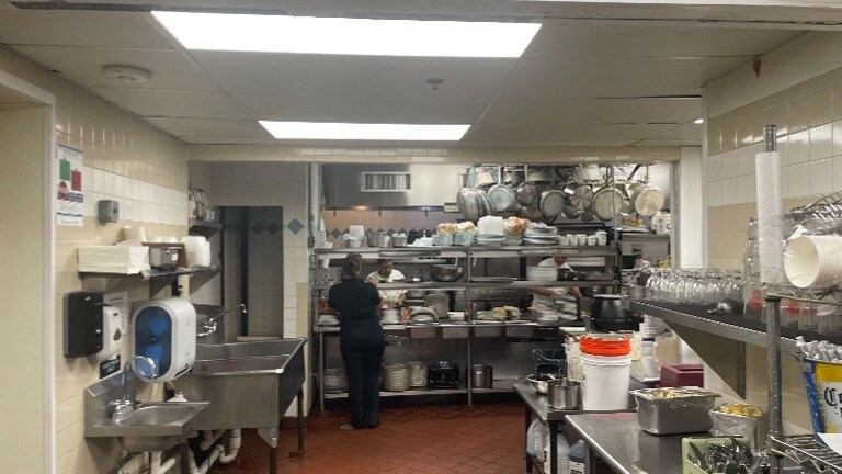 More Photos Of 3701 Lancaster Pike, Wilmington Restaurant For Sale