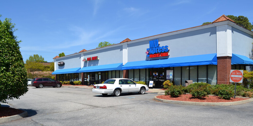 Primary Photo Of 4740 George Washington Memoria Hwy, Yorktown Freestanding For Lease