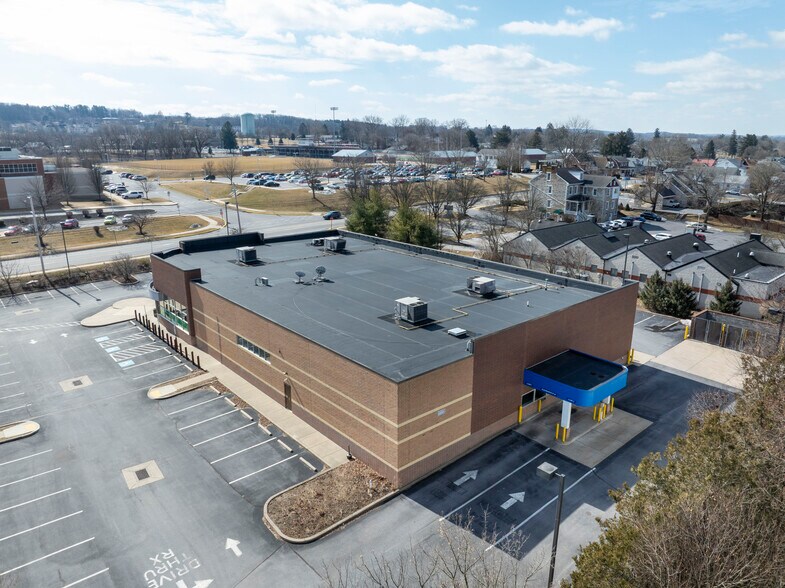 More Photos Of 821 E Bishop St, Bellefonte Drugstore For Sale