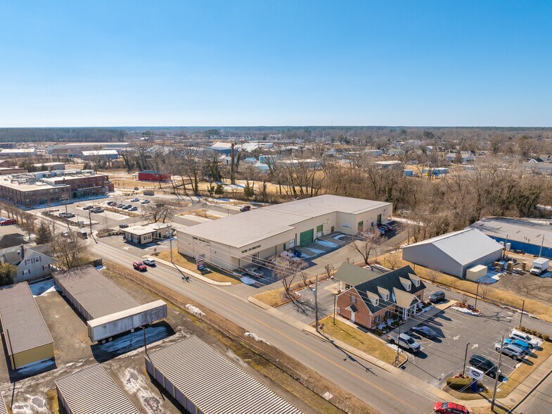 More Photos Of 401 Dorchester Ave, Cambridge Light Distribution For Lease