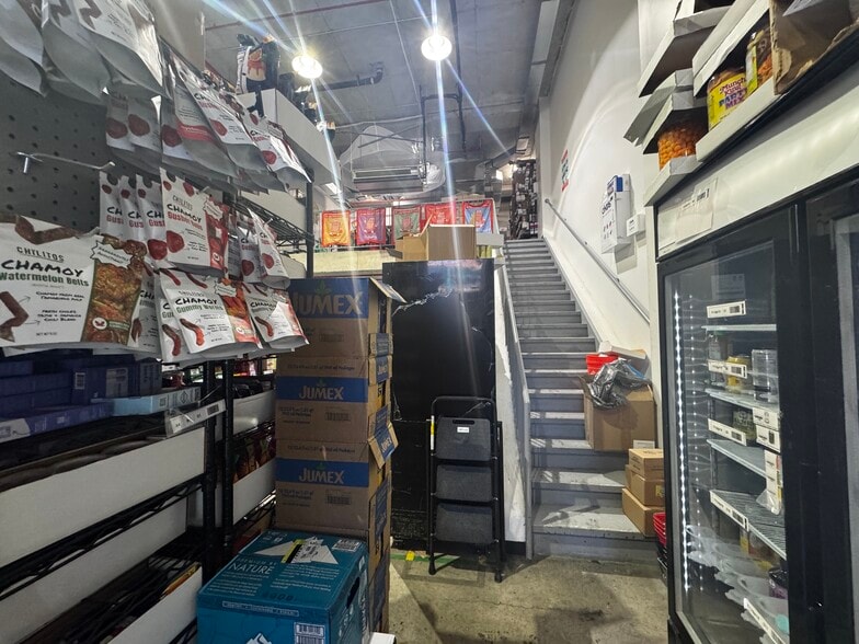 More Photos Of 82 Suydam St, Brooklyn General Retail For Lease