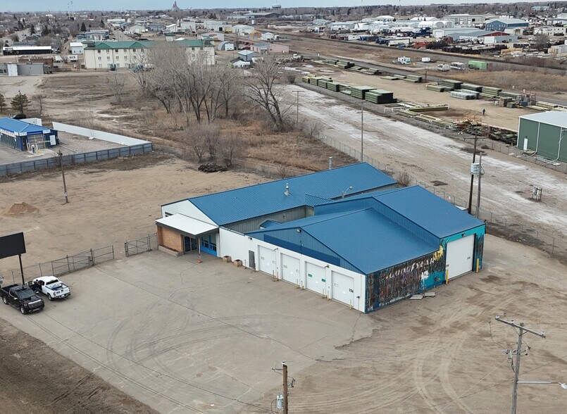 Primary Photo Of 101 4th St, Estevan Showroom For Sale