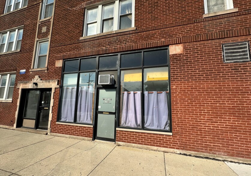 Primary Photo Of 2354 N Saint Louis Ave, Chicago General Retail For Lease