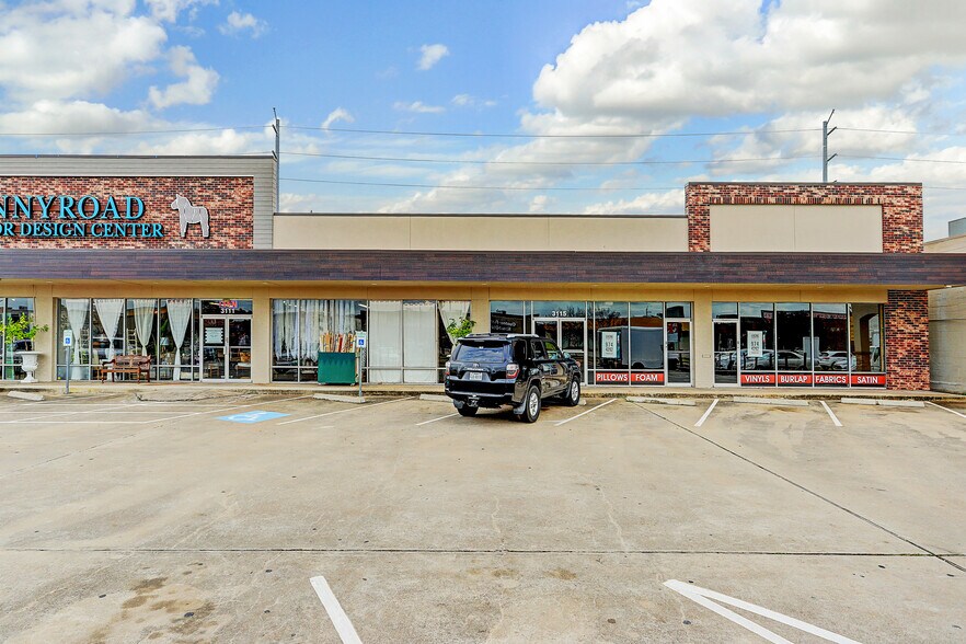 More Photos Of 3111 Fondren, Houston Unknown For Lease