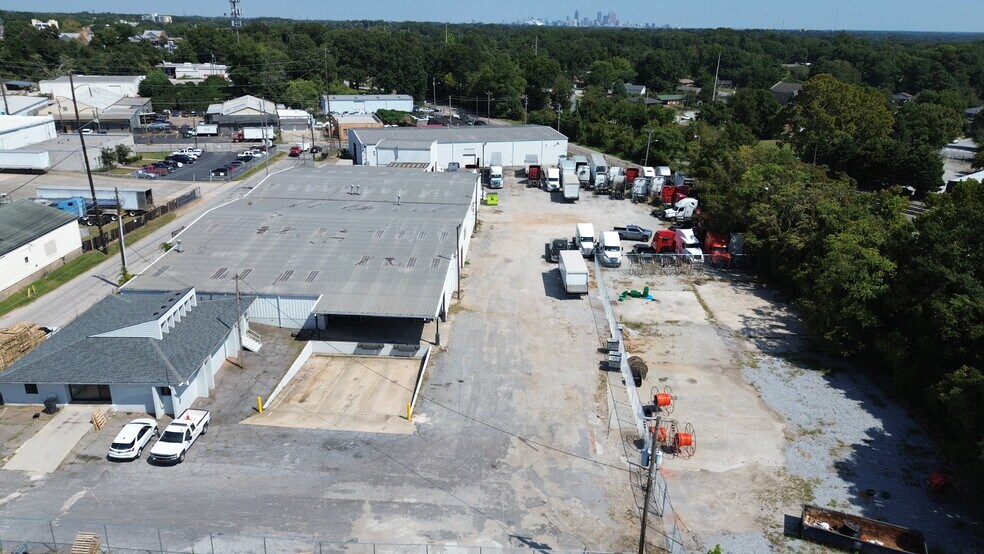 More Photos Of 3030 Plant St, Atlanta Warehouse For Lease