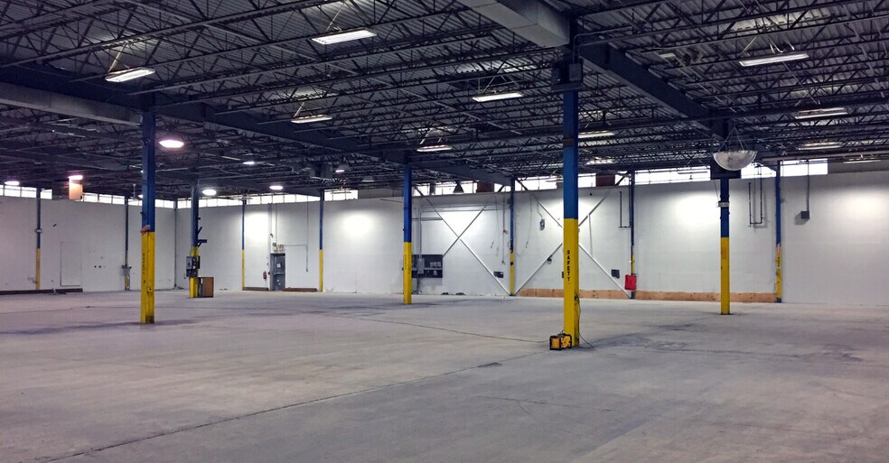 More Photos Of 555 Main St, Hudson Warehouse For Sale