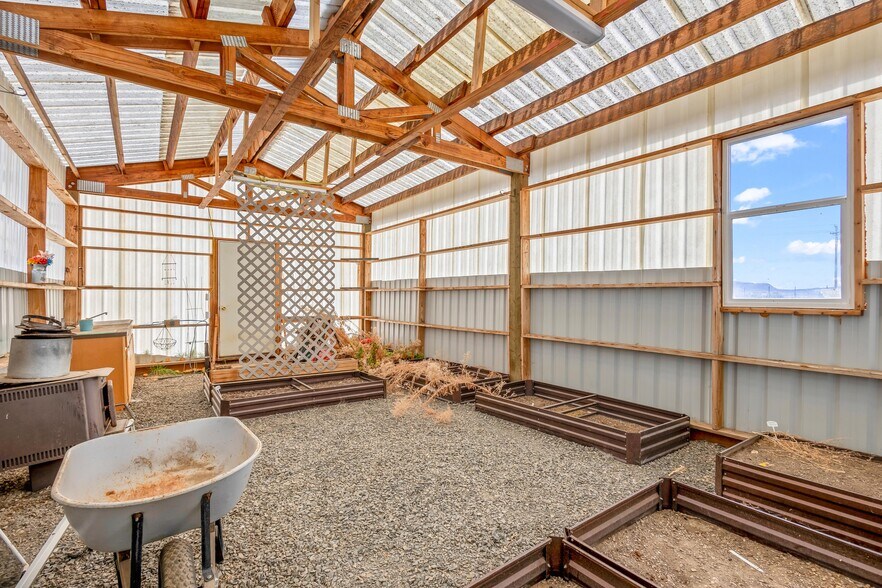 More Photos Of 53476 Arrow Gap Rd, Silver Lake Manufactured Housing Mobile Home Park For Sale