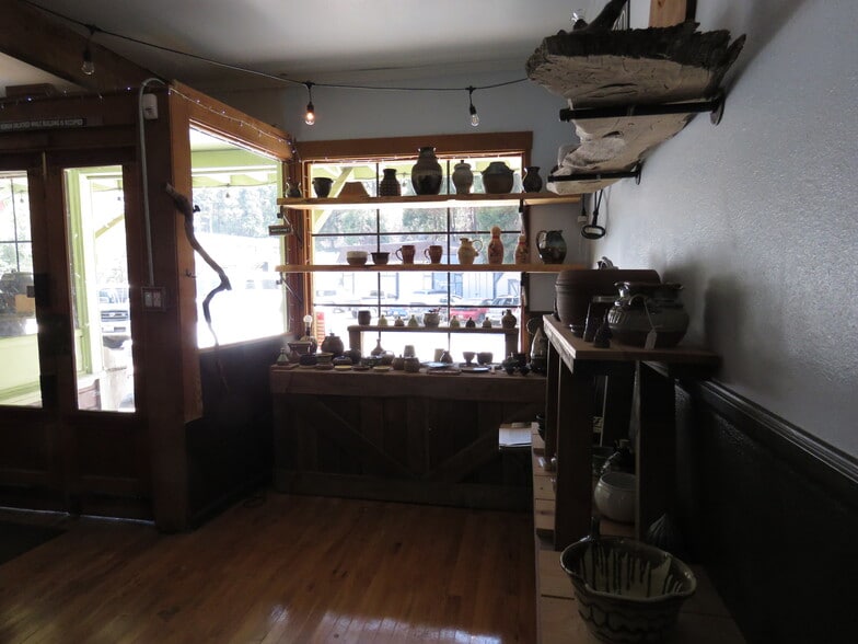 More Photos Of 23382 Crest Forest Dr, Crestline Freestanding For Sale