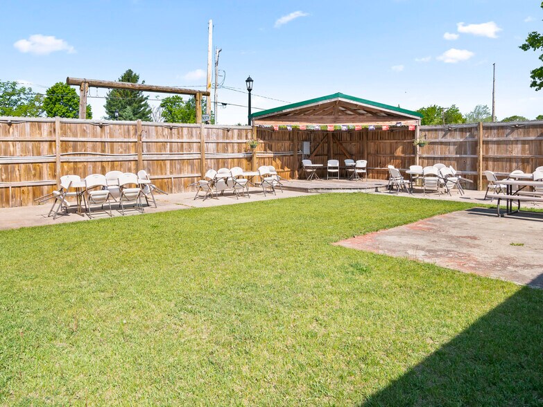 More Photos Of 4262 N Abbe Rd, Comins Bar For Sale