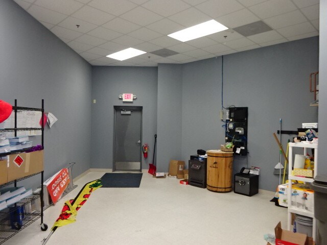 More Photos Of 5370 US Highway 10 E, Stevens Point Storefront Retail Office For Lease