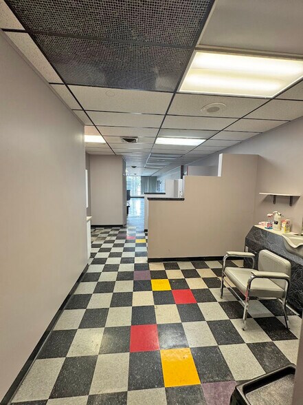 More Photos Of 36454-36474 Groesbeck Hwy, Clinton Township Storefront Retail Office For Lease