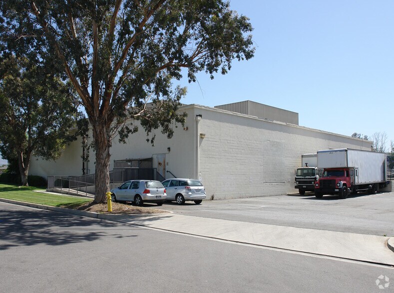More Photos Of 9811 8th St, Rancho Cucamonga Manufacturing For Sale