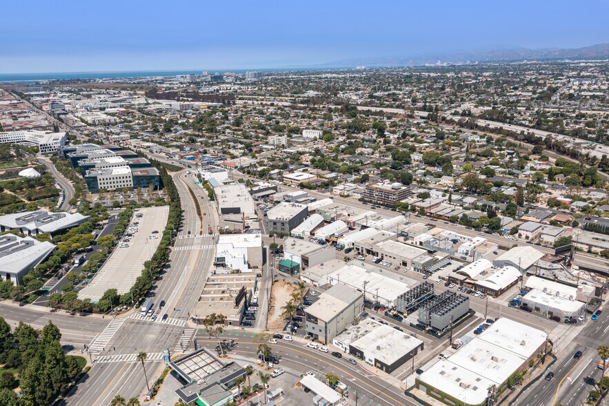 More Photos Of 11833 Major St, Culver City Land For Sale