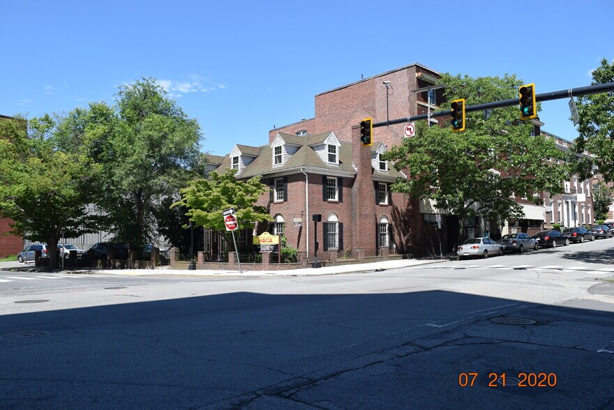 More Photos Of 261 Common St, Lawrence Office For Sale