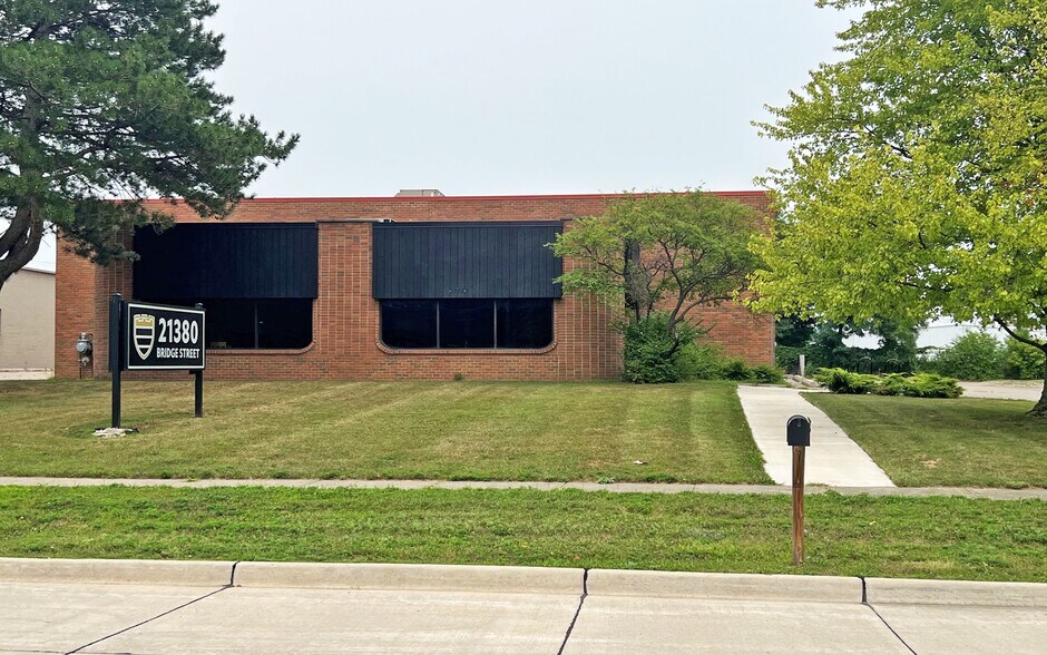 Primary Photo Of 21380 Bridge St, Southfield Warehouse For Sale