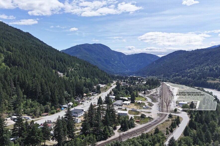 More Photos Of 47994 Riverside Rd, Boston Bar Land For Sale