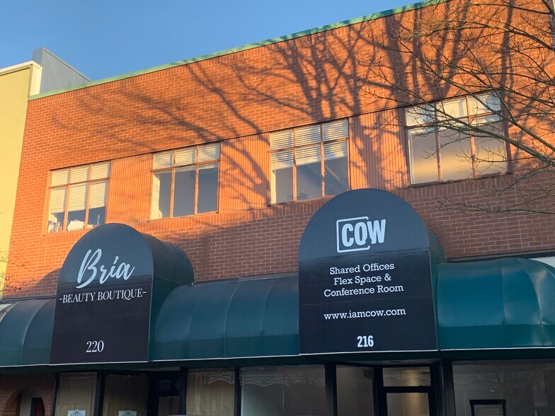 More Photos Of 216-222 Commercial St NE, Salem Storefront Retail Office For Sale