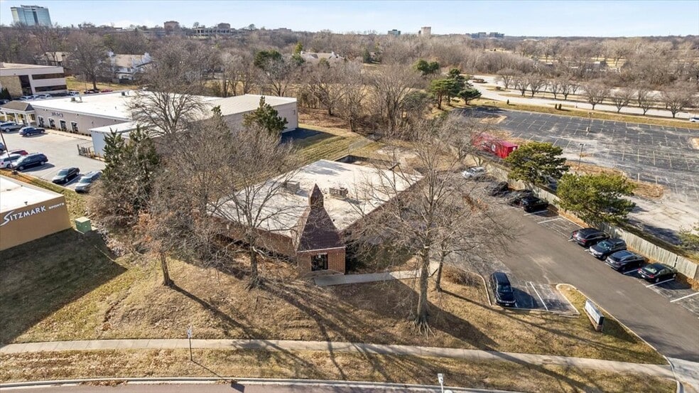 More Photos Of 10484 Marty St, Overland Park Office For Sale
