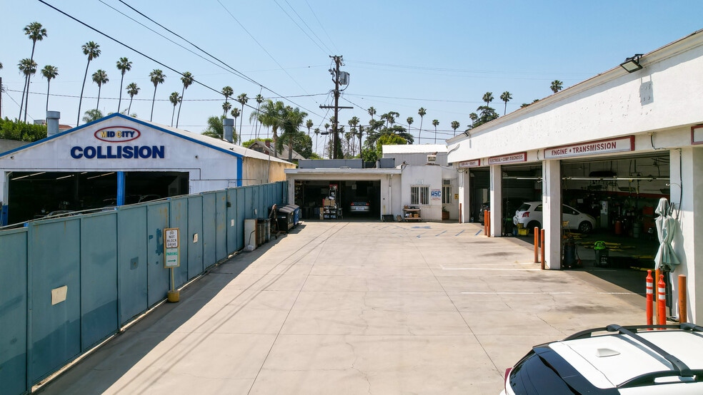 More Photos Of 4320 W Pico Blvd, Los Angeles Auto Repair For Sale