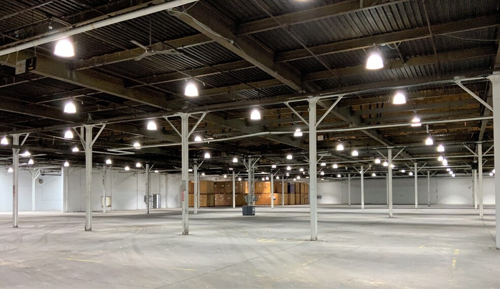 More Photos Of 1200 Lebanon Rd, West Mifflin Warehouse For Lease