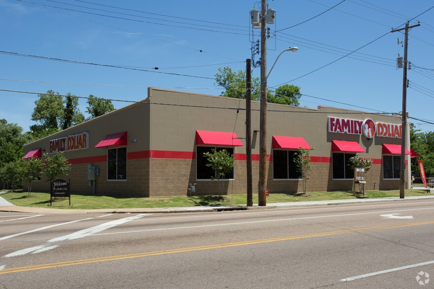 More Photos Of 910 Jackson Ave, Memphis Freestanding For Sale