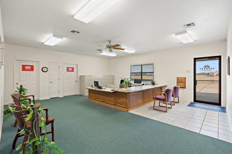 More Photos Of 409 Mallard Ln, Taylor Office Residential For Lease