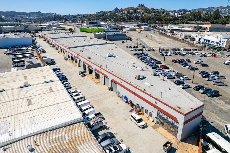 More Photos Of 2200 Jerrold Ave, San Francisco Light Distribution For Lease