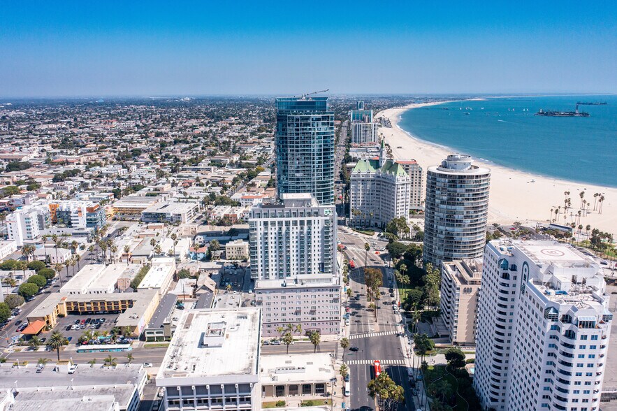 More Photos Of 777 E Ocean Blvd, Long Beach Apartments For Lease