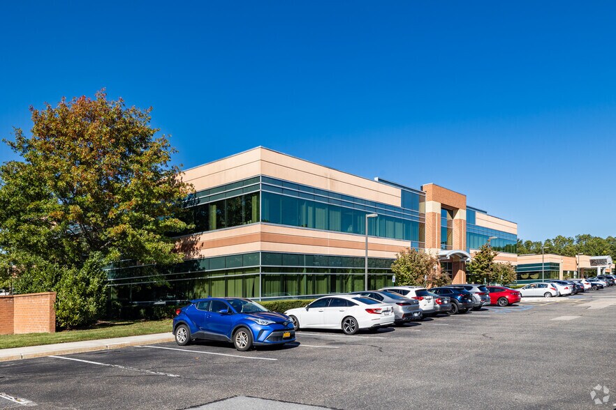 More Photos Of 6 Technology Dr, Setauket Unknown For Lease