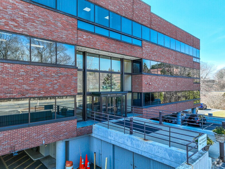 More Photos Of 80 Hayden Ave, Lexington Office For Lease