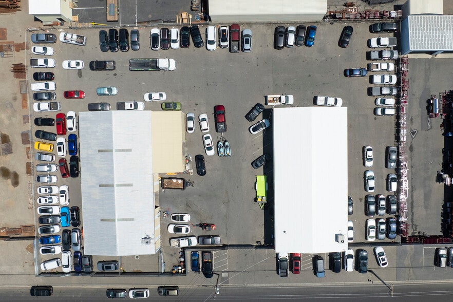More Photos Of 1348 McWilliams Way, Modesto Warehouse For Lease
