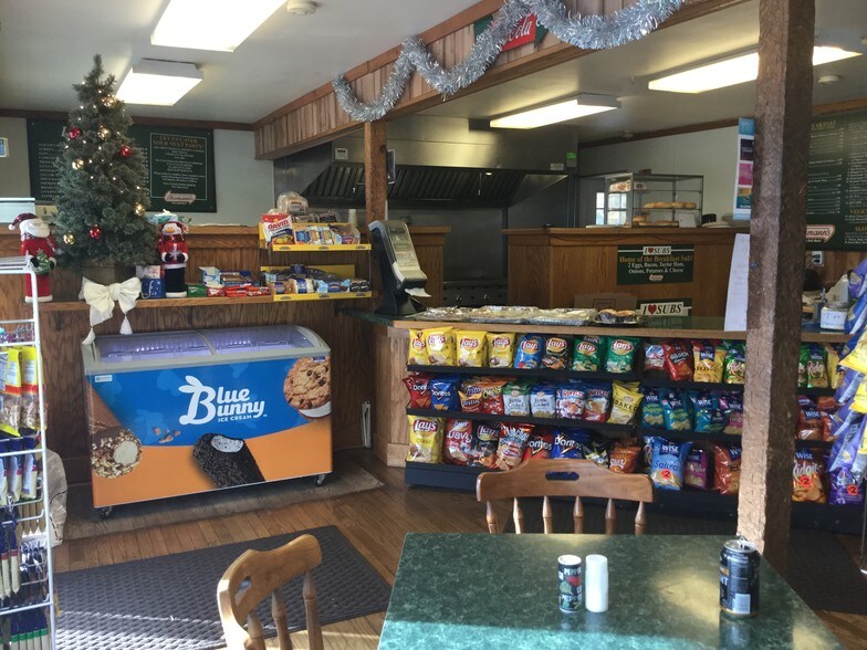 More Photos Of 20 Hillside Ave, Flanders Restaurant For Sale