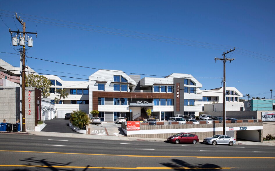 More Photos Of 2200 Pacific Coast Hwy, Hermosa Beach Office For Sale