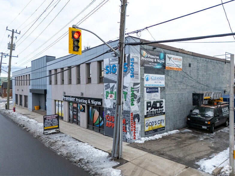 Primary Photo Of 350 Kenilworth Ave N, Hamilton Office For Lease