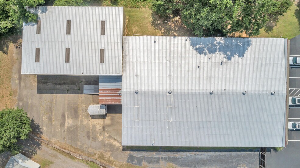 More Photos Of 613 Atomic Rd, North Augusta Flex For Lease