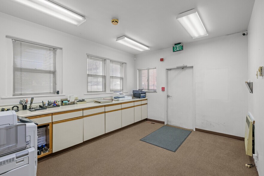 More Photos Of 851 Clarkson St, Denver Coworking Space