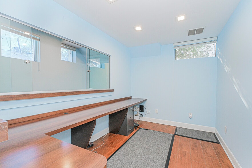 More Photos Of 2131 Richmond Rd, Staten Island Medical For Lease