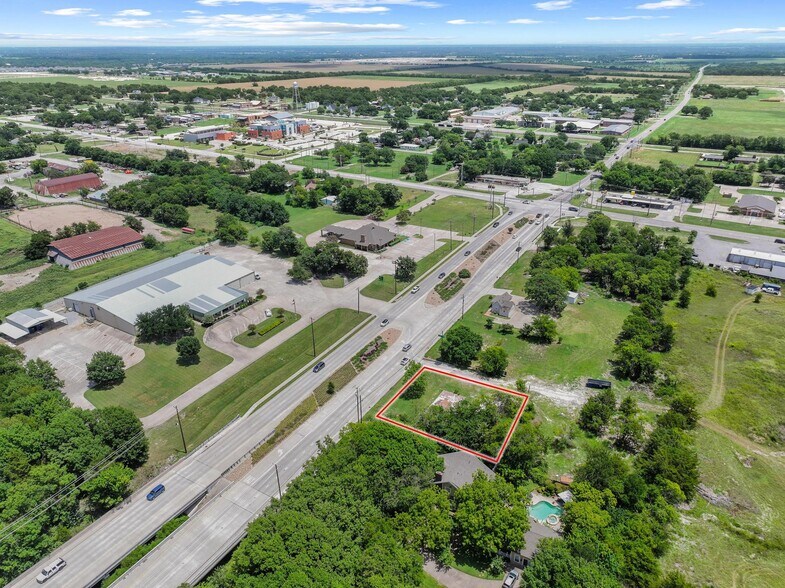 More Photos Of 421 W White St, Anna Land For Sale