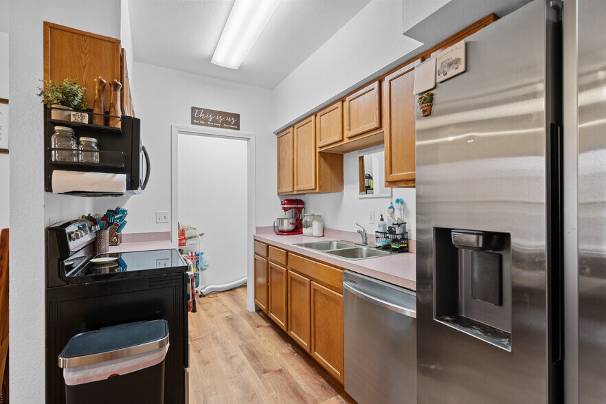 More Photos Of 140 S Chase St, Heppner Apartments For Sale