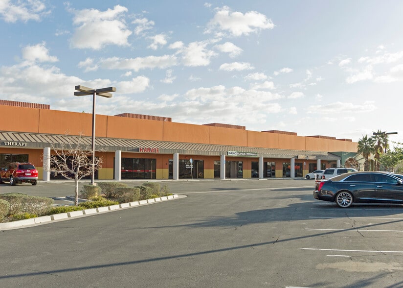 More Photos Of 78078 Country Club Dr, Bermuda Dunes Unknown For Lease