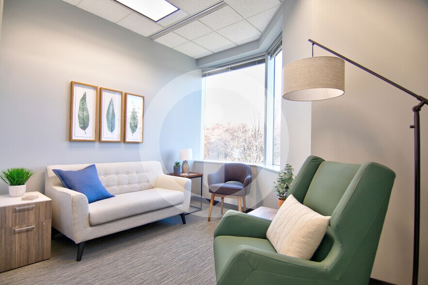 More Photos Of 8500 Normandale Lake Blvd, Bloomington Coworking Space