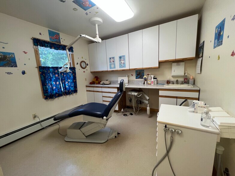 More Photos Of 41 Main St, Sparta Office Residential For Sale