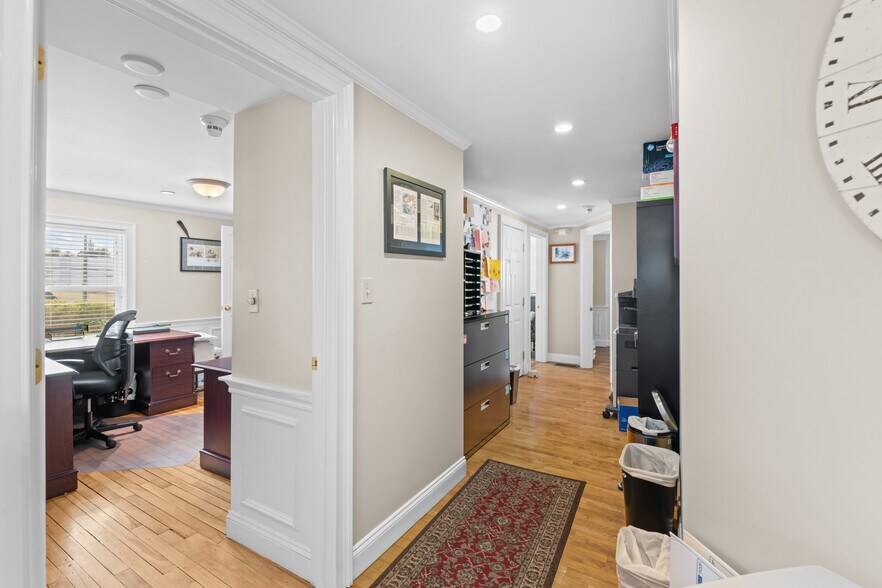 More Photos Of 385 South St, Shrewsbury Office For Sale