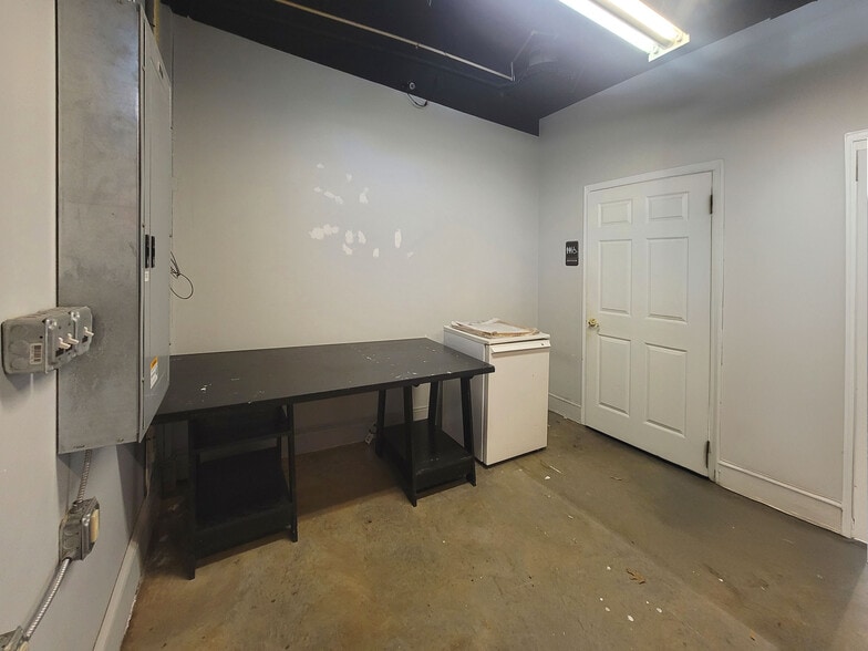 More Photos Of 951 Market St, Fort Mill Storefront Retail Office For Lease